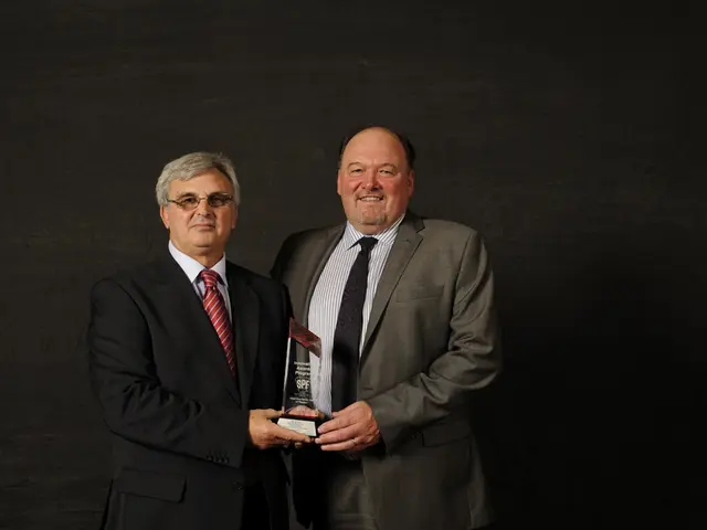 Is Michael "The Grinder" Mizrachi up for the title of World's Top Poker Player? finds discussion in...